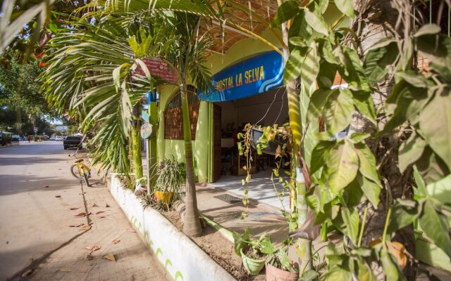 Hostal La Selva San Pancho