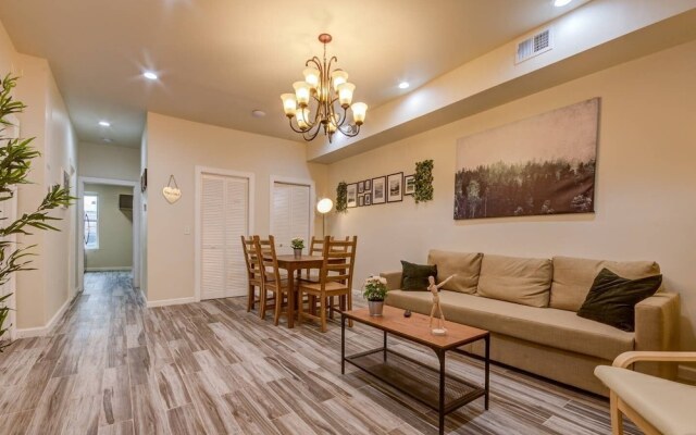 Cozy condo by train 15m to NYC