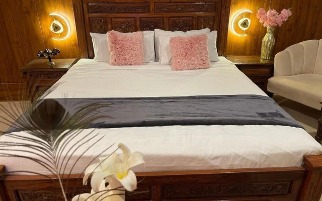 The Life Style Lodges