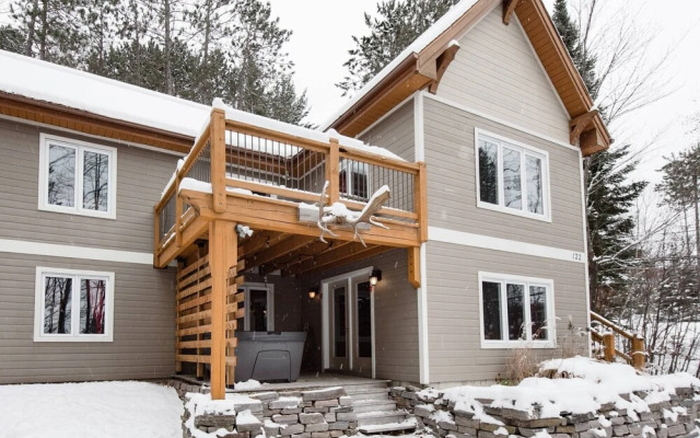 Le Caribou Lodge by Escapades Tremblant