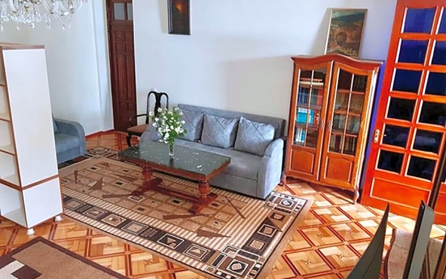 Sweet Home at Ninoshvili 3