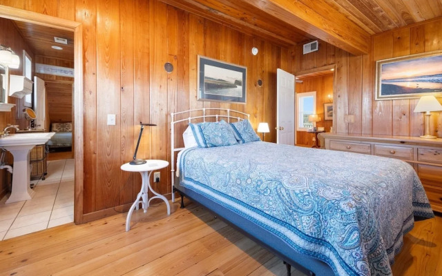 Laughin Place Ii 2 Bedroom Home by Peace Vacations