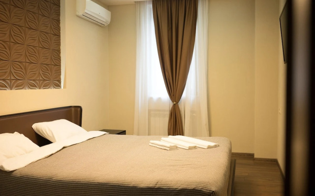 All Seasons Hotel on Freedom Square