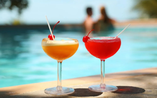 Coronado Golf & Beach Resort