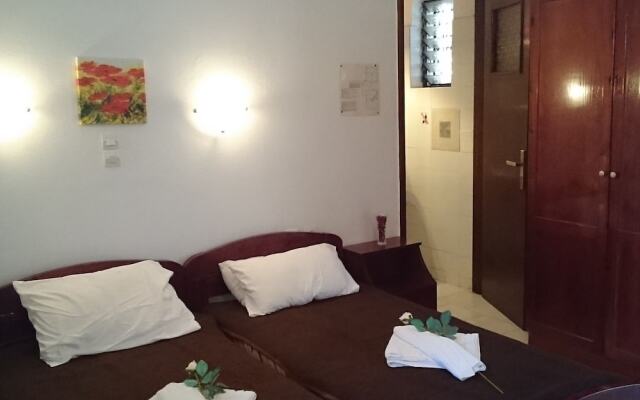 Spacious Apartment in Plataanias with Swimming Pool
