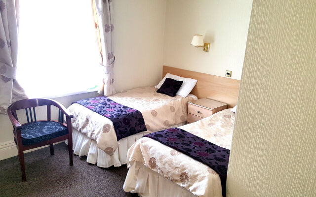 Clifton Park Hotel - Exclusive to Adults