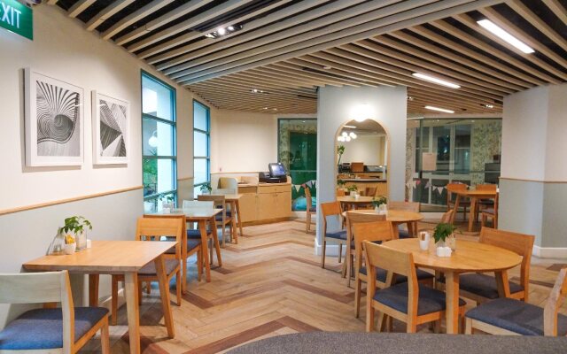 Fraser Place Robertson Walk, Singapore