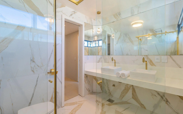 Al Mare #500 - Apê na Praia do Futuro by Carpediem