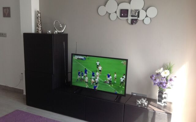 Lovely New Apartment With all Facilities