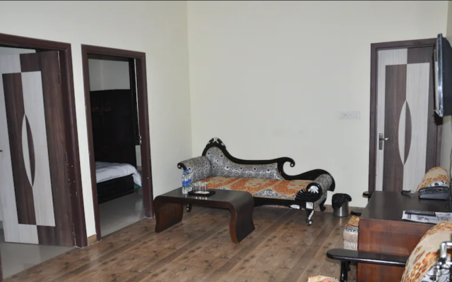 Hotel Anjani Dham