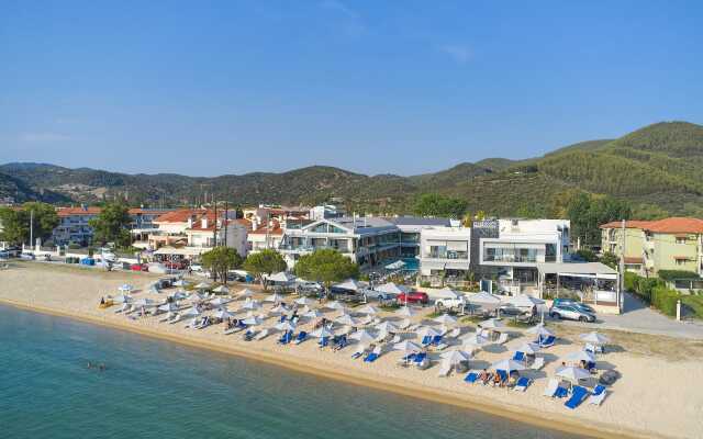 Отель Akti Toroni Boutique