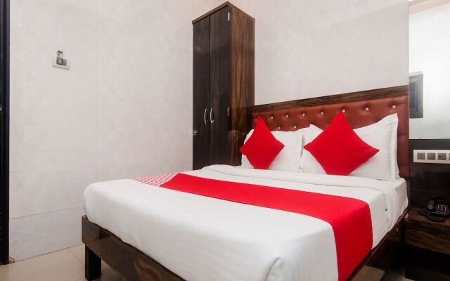 OYO 7481 Hotel Plaza