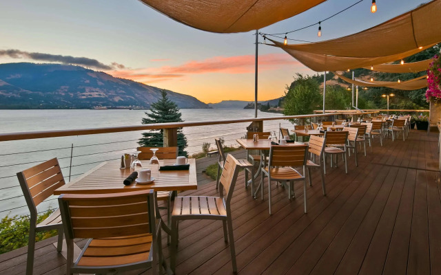 Best Western Plus Hood River Inn