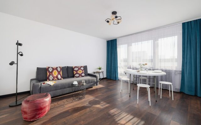 Two-bedroom Strzelców 9 by Renters