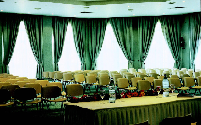 Sentido Bellevue Park