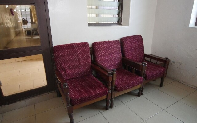 St. Sam Hotel Kamusi