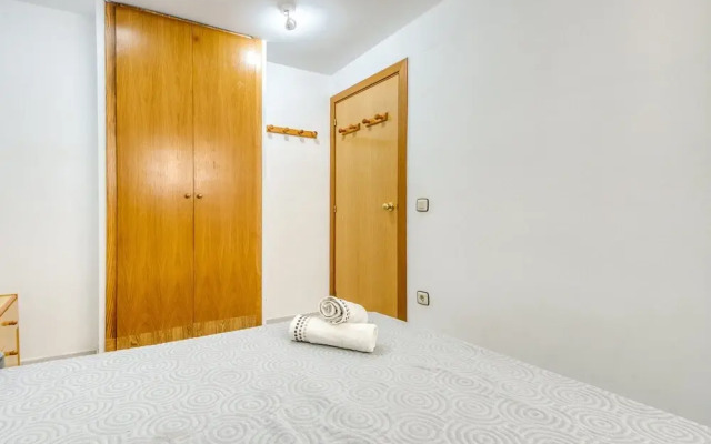Apartment in Roses Near Beach