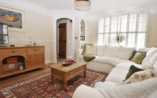 Emerald House in Little Thetford