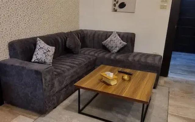 Unique 2bedroom at Abdoun 001