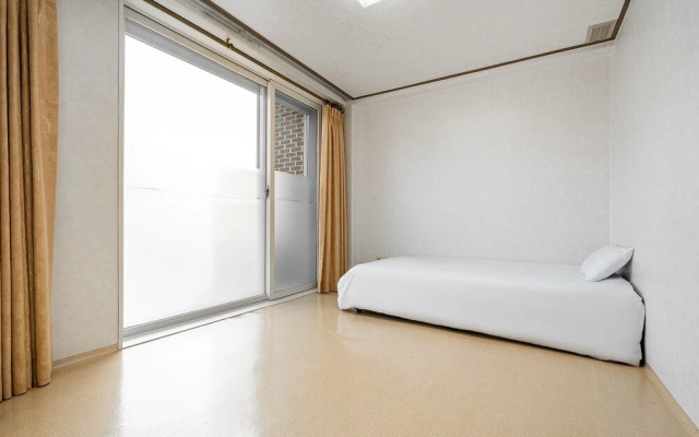 Gangneung Gyeongpodae Ssol Milky