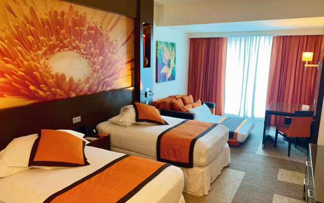 Hotel Riu Plaza Panama