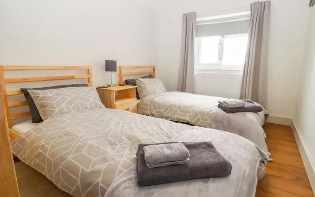 Well House Farm Flat 1