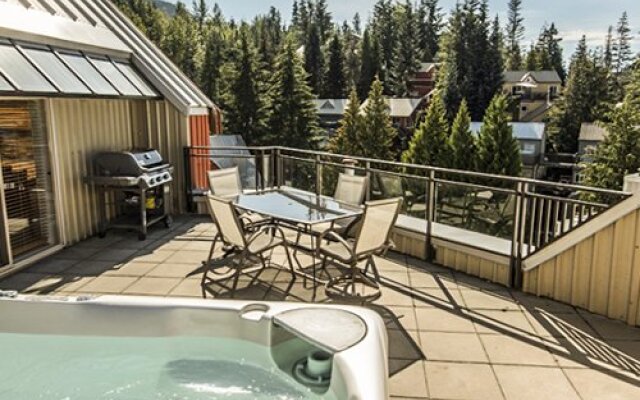 Lake Placid Lodge, Whistler, Canada