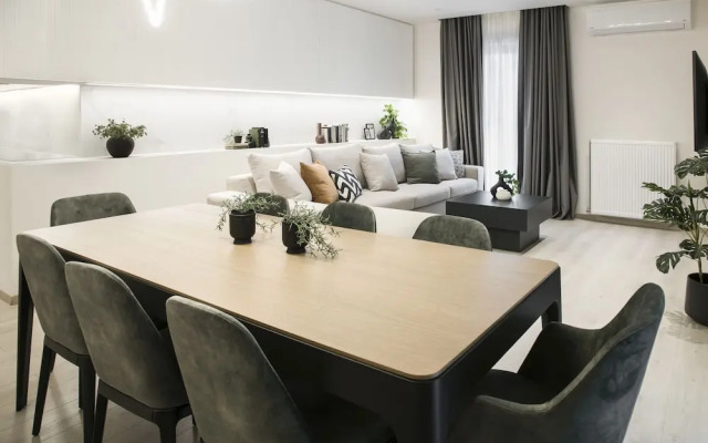Ultra Chic Modern 4 Bedrooms Apartment in Athens