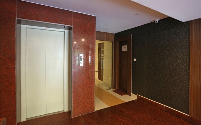 Capital O 9010 Hotel Railview