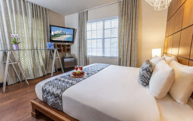 Chesterfield Hotel & Suites - Image 7