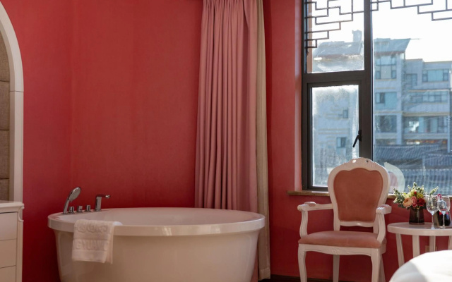 Days Hotel by Wyndham Lijiang Gucheng – Balcony – Lijiang