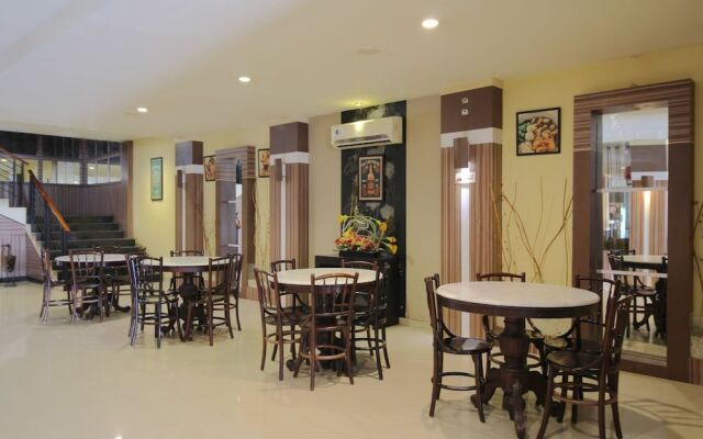 Airy Panakkukang Topaz Raya Blok F 5 Masale Makassar