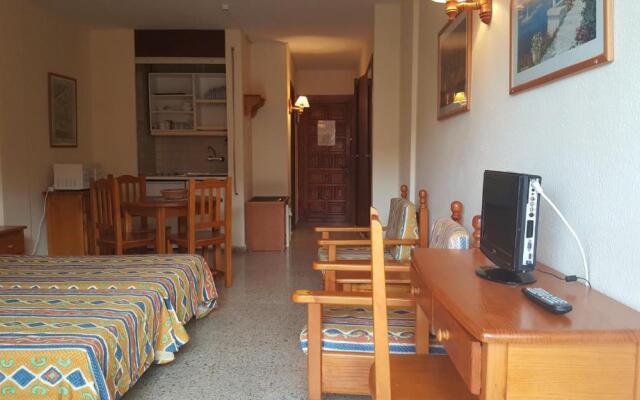 Apartamentos Girasol II