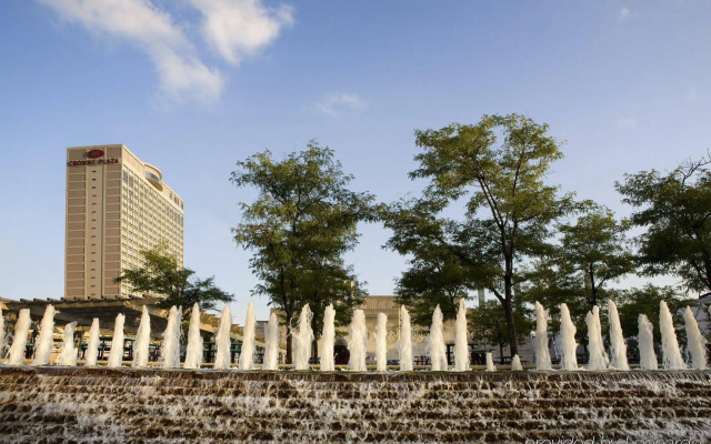 Crowne Plaza Kansas City Downtown by IHG