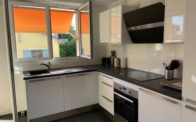 Magnifique appartement climatisé de 87m², à 100m de la plage