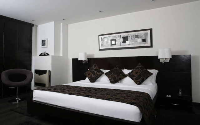 Suites 108
