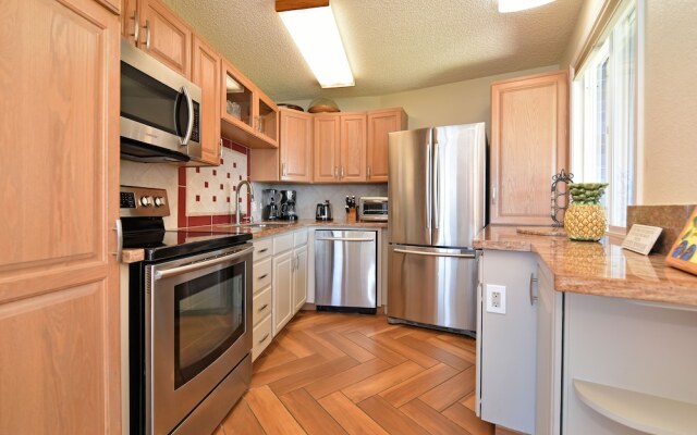 Hale Ono Loa #212 - 1 Br Condo