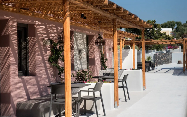 Terra Nera Suites Santorini