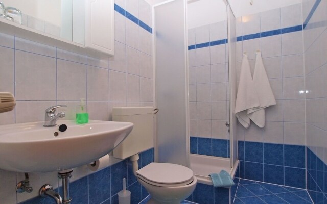 Rooms Ivica 1452
