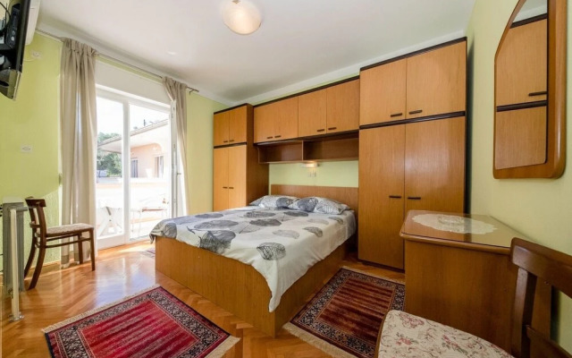 Mar- 150 m From sea - A5