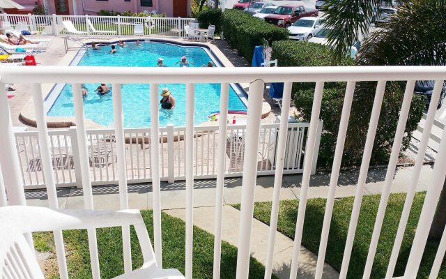 Gulf Winds Beach Resort