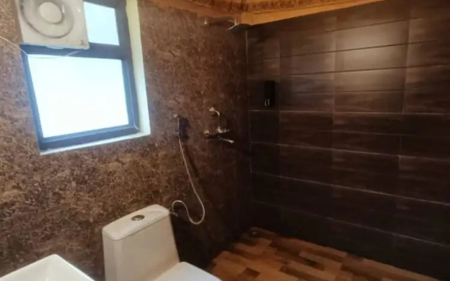 The Quila Camps & Resort