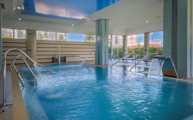 Hotel Puertobahia & Spa