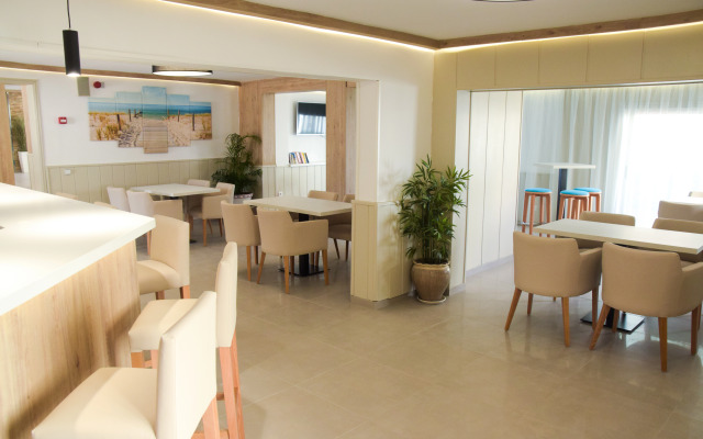 Hotel Costa Mediterraneo