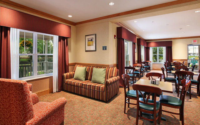 Country Inn & Suites By Carlson, Columbus Air E OH