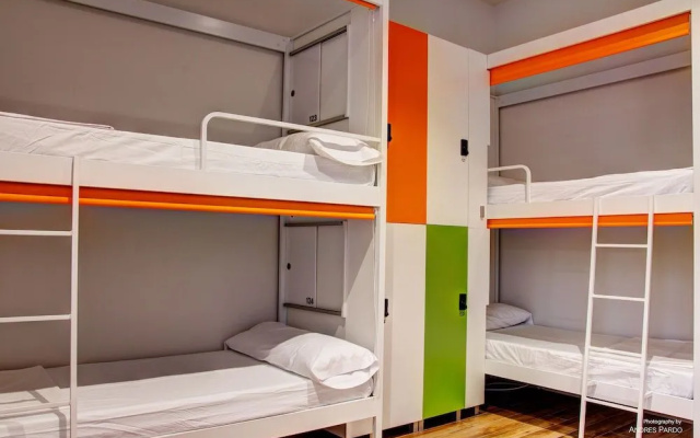 Urban Youth Hostel