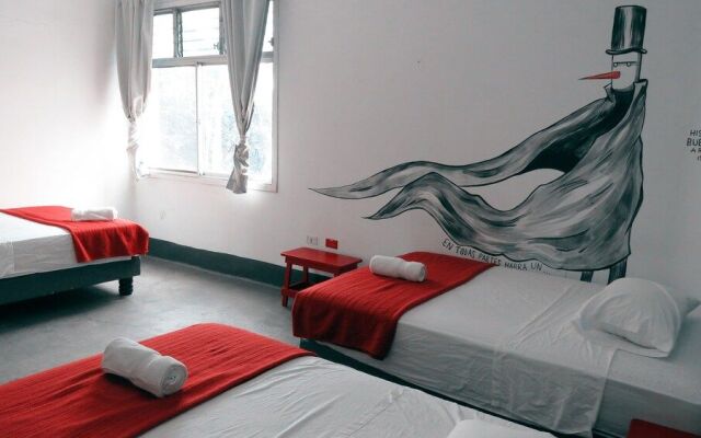 Hotel Perla Central