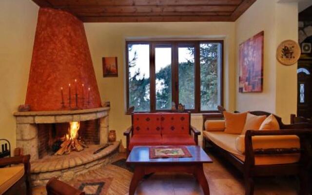 Valtessiniko Studios