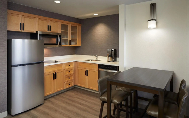 Residence Inn by Marriott Montreal Airport