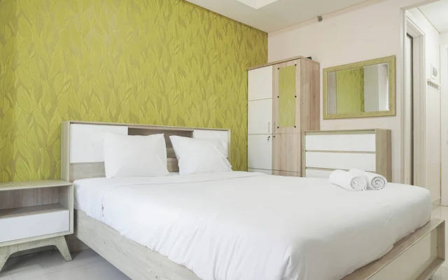 Modern Look and Homey Studio Kebayoran Icon Apartment